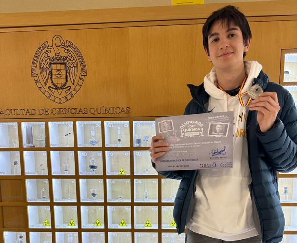 Medalla de plata en la Olimpiada Nacional de Química